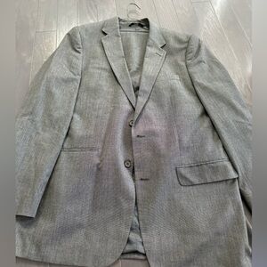 Men’s apt 9 suit